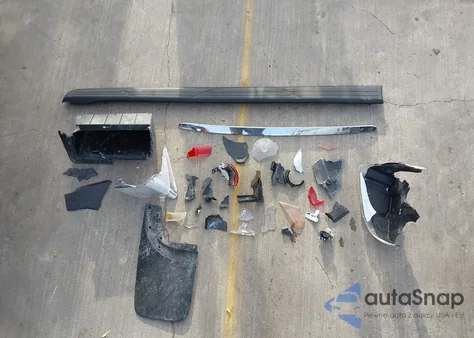 2014 Toyota Tacoma Prerunner V6 from USA, damaged, VIN 3TMJU4GNXEM160473